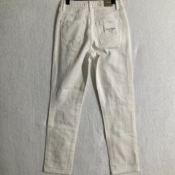 NWT Buckle Bridge by Gly Womens Jeans 24x27 Mom Fit White Denim Distressed Pants - Picture 6 of 13